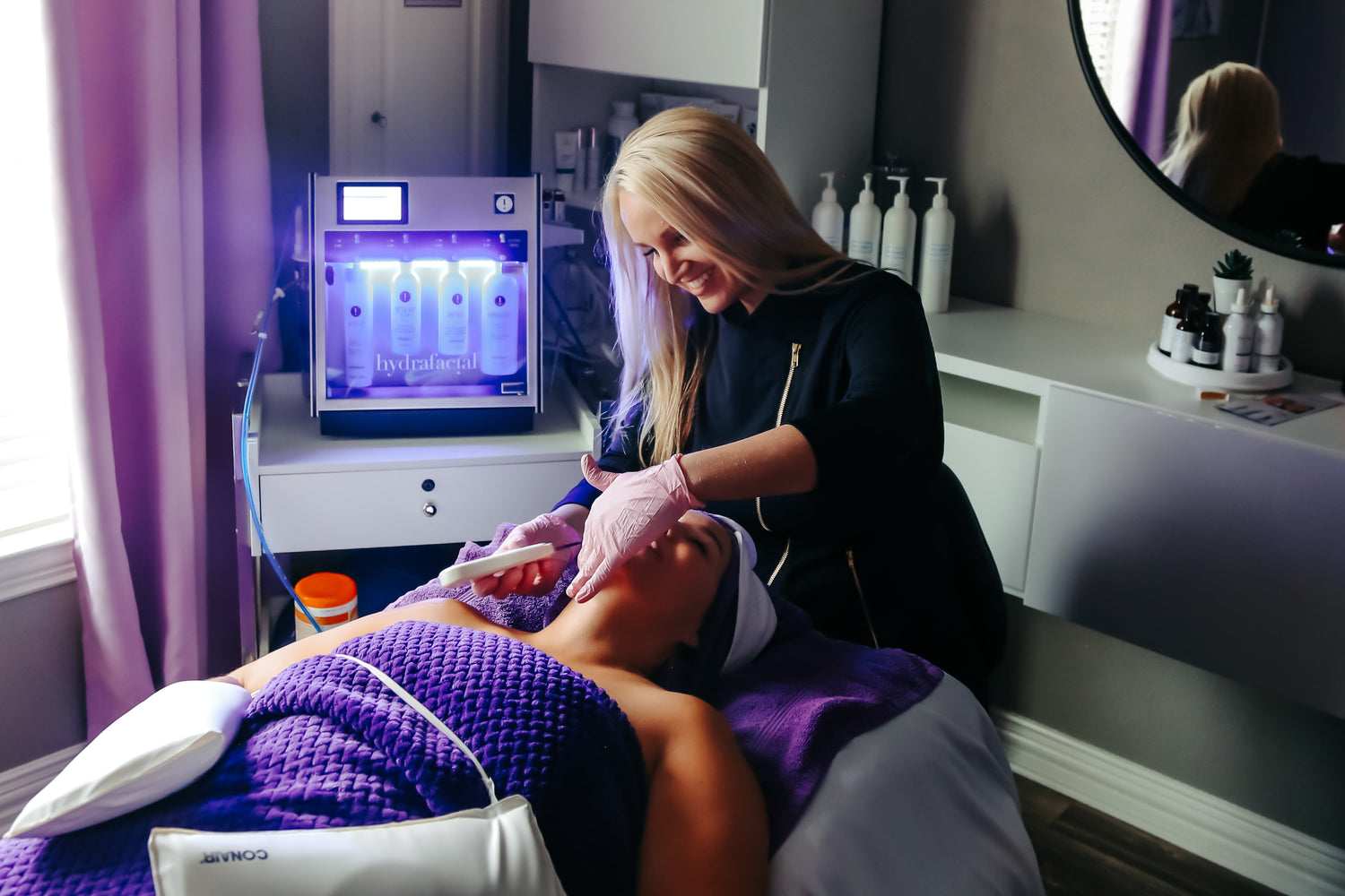 Glow Like Never Before: Signature HydraFacial with Circadia Pro-Tec Booster for Ultimate Skin Rejuvenation